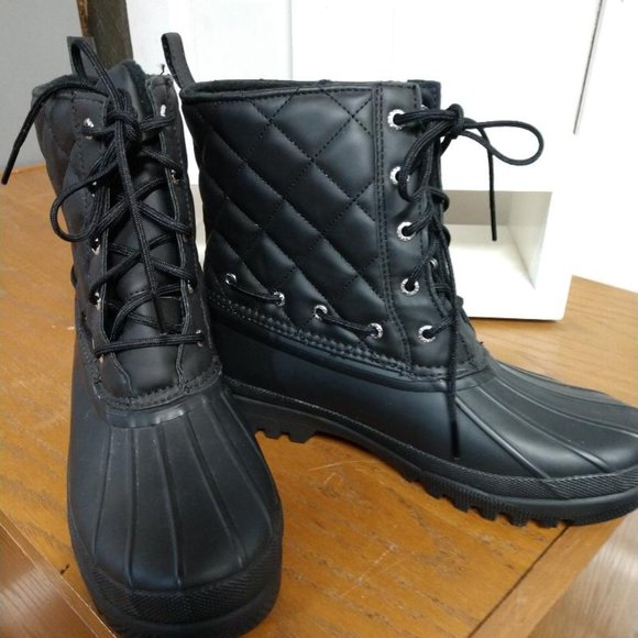 Sperry Women's Gosling Quilted Waterproof Boot - size 9 - Picture 1 of 6